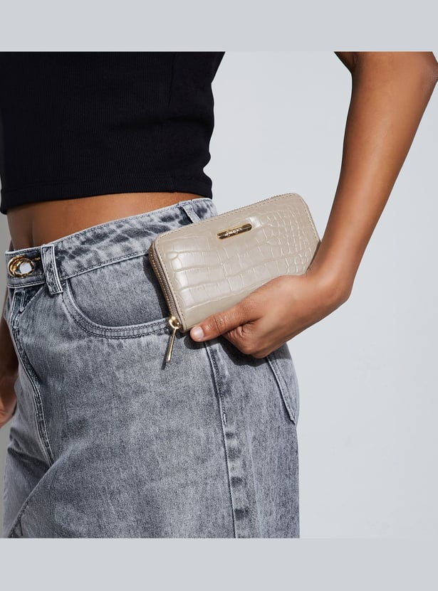 GINGER Embossed Wallet