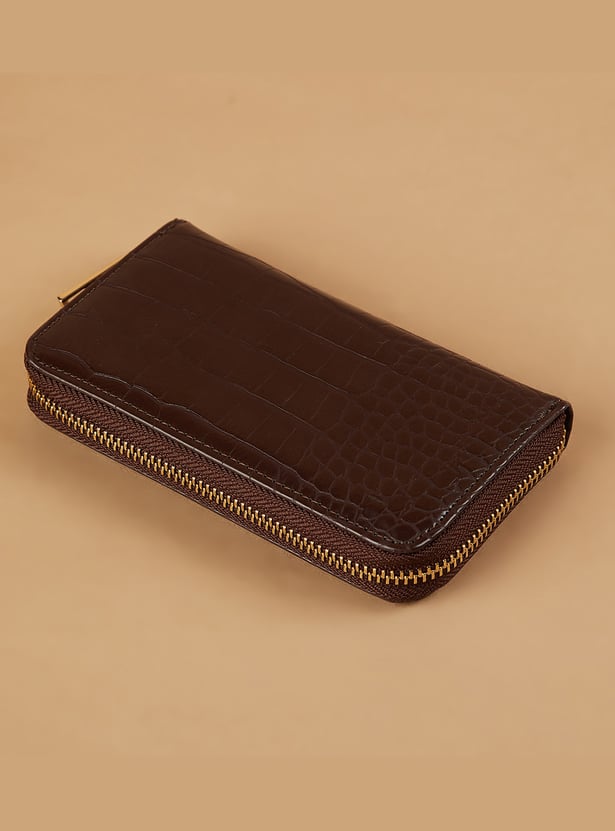 GINGER Embossed Wallet