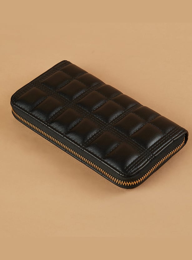 GINGER Quilted Zip-Around Wallet