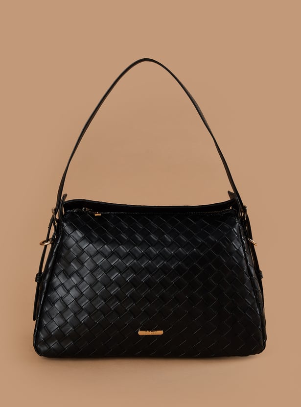 GINGER Textured Shoulder Bag