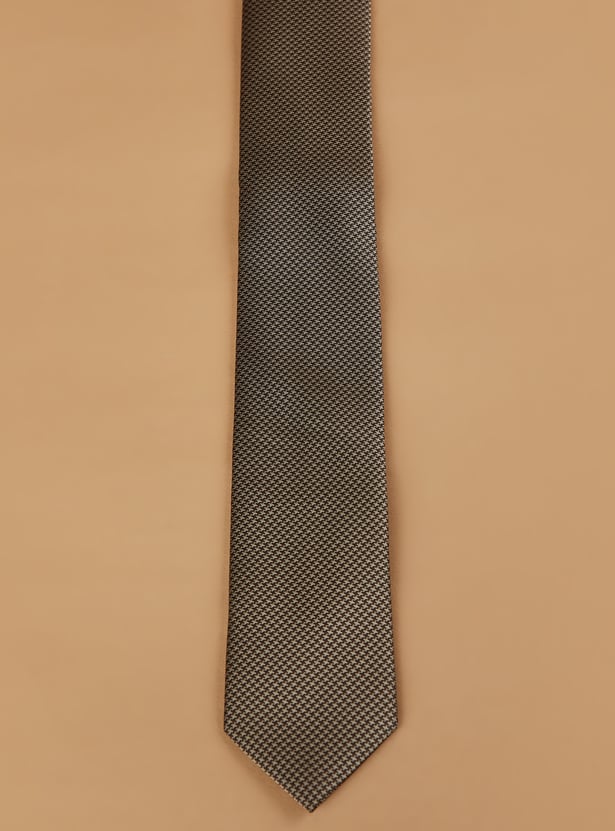 CODE Woven Formal Tie