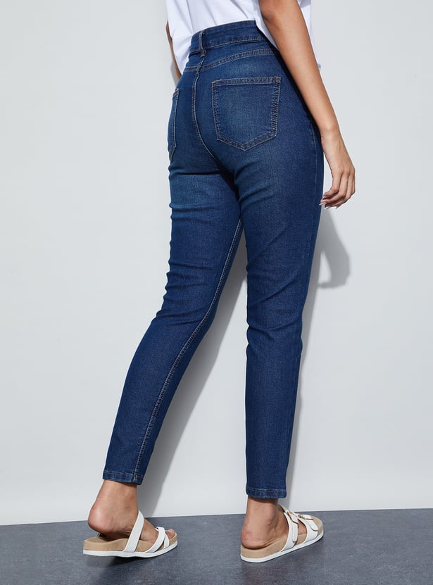 FAME FOREVER Stonewashed Slim Fit Jeans