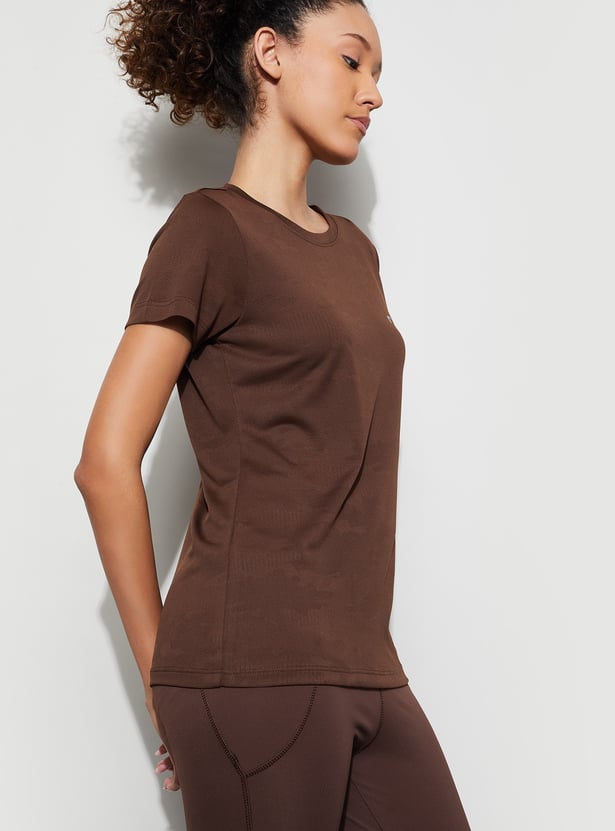 FAME FOREVER ACTIVE Textured T-shirt