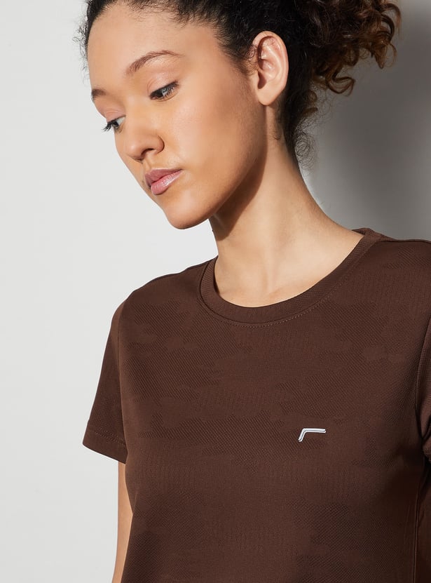 FAME FOREVER ACTIVE Textured T-shirt