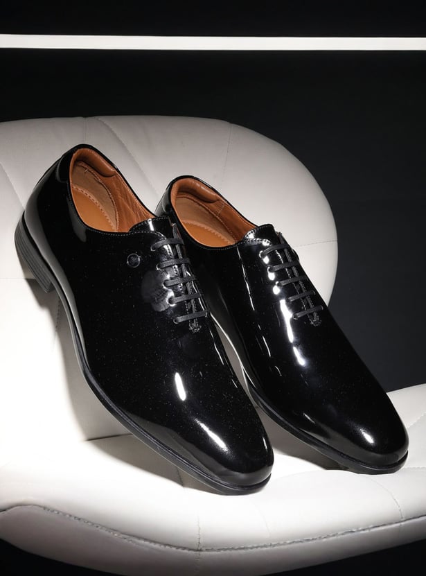 LOUIS PHILIPPE Solid Oxford Shoes