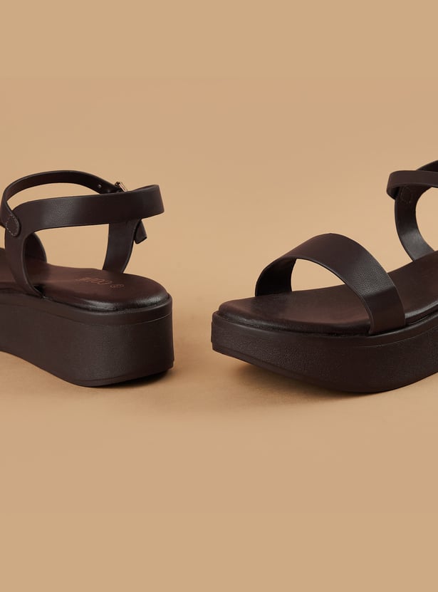 CODE Ankle Strap Flatform