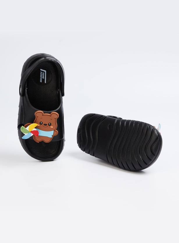 FAME FOREVER Boys Motif Sliders