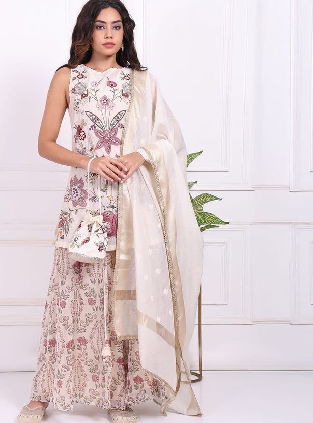 W Embroidered Straight Kurta Set with Potli