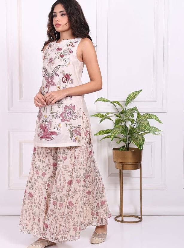 W Embroidered Straight Kurta Set with Potli