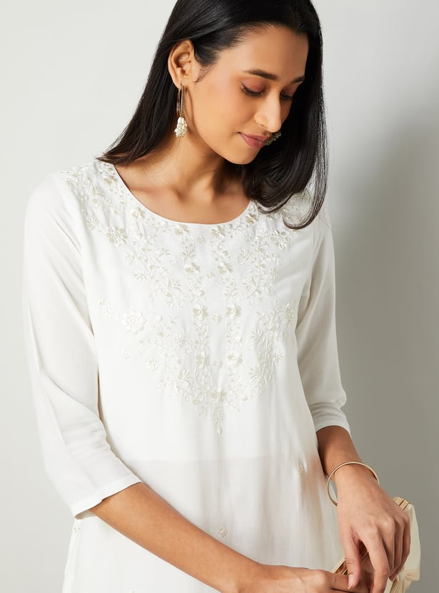 MELANGE Embroidered Straight Kurta