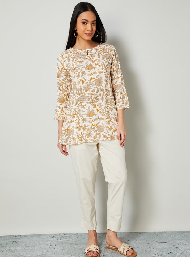 MELANGE Floral Print Boat Neck 3/4th Sleeves Straight Kurti