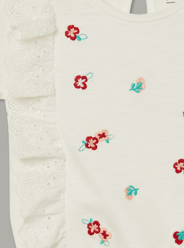 JUNIORS Girls Embroidered Top