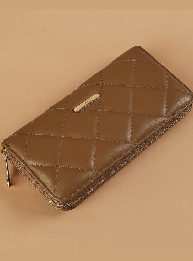 GINGER Quilted Wristlet Wallet
