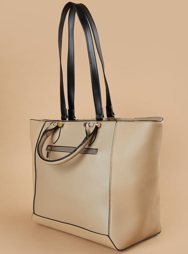 GINGER Textured Shoulder Bag