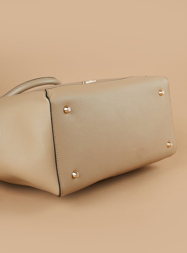 GINGER Textured Shoulder Bag