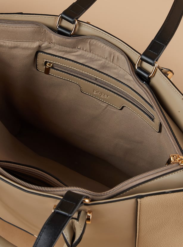 GINGER Textured Shoulder Bag