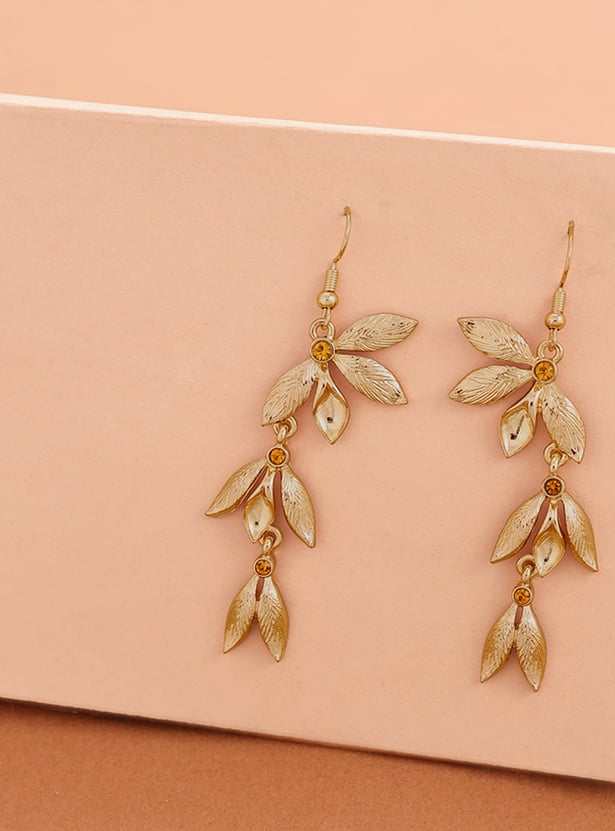 TONIQ Fish Dangler Earrings