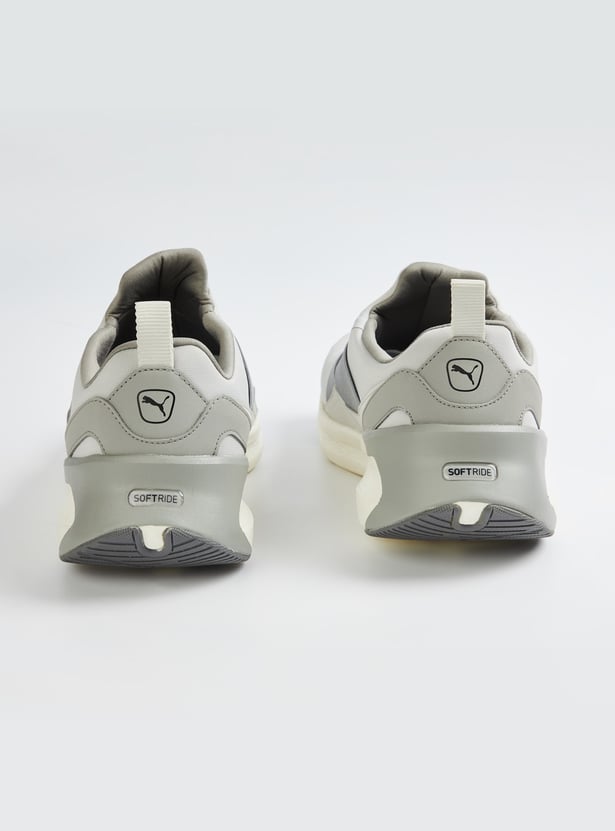 PUMA Symmetry Running Shoes