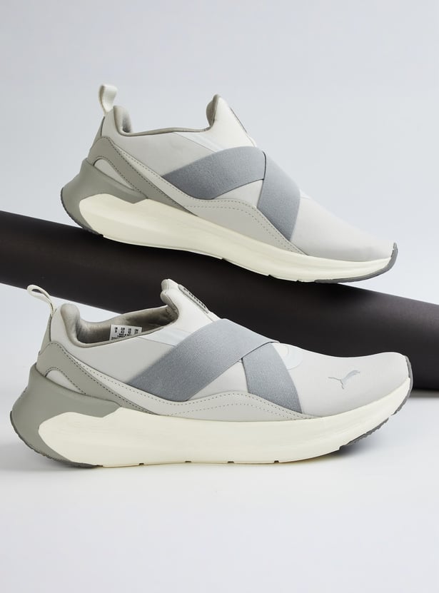 PUMA Symmetry Running Shoes