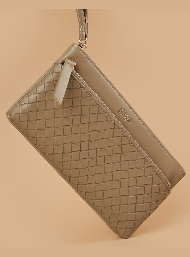GINGER Woven Wristlet Wallet