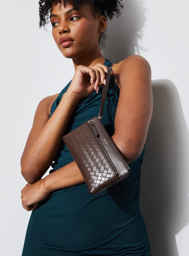 GINGER Woven Wristlet Wallet