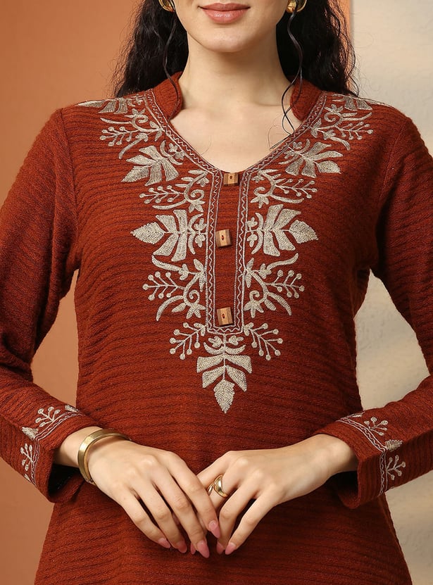 LIBAS Embroidered Winter Kurti Set