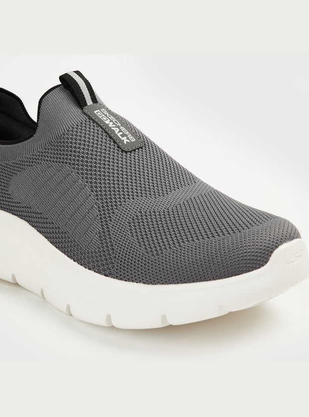 SKECHERS Go Walk Flex Solid Running Shoes