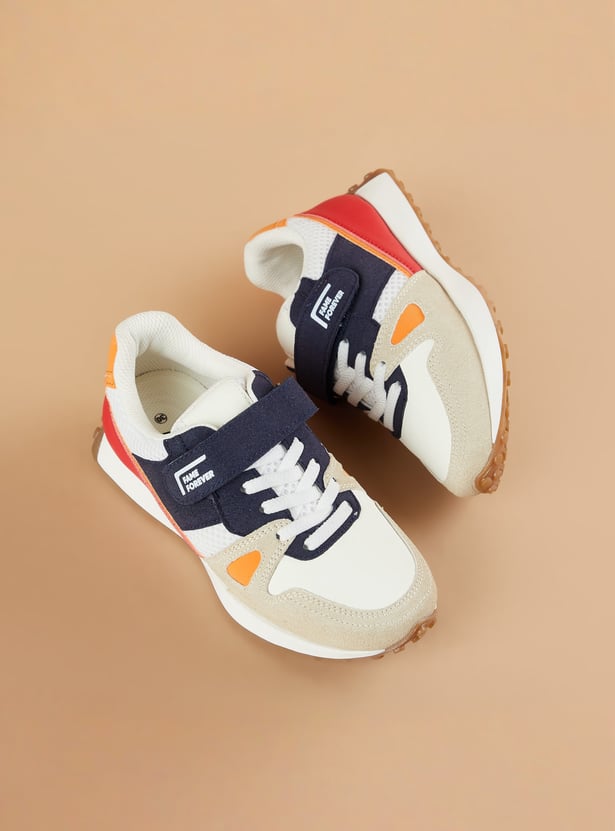 FAME FOREVER Boys Velcro Sneakers