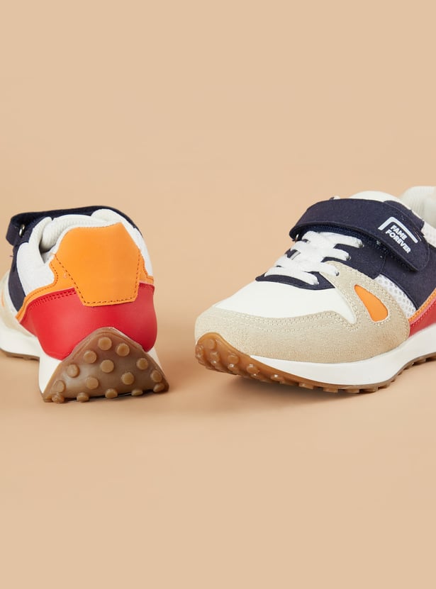 FAME FOREVER Boys Velcro Sneakers