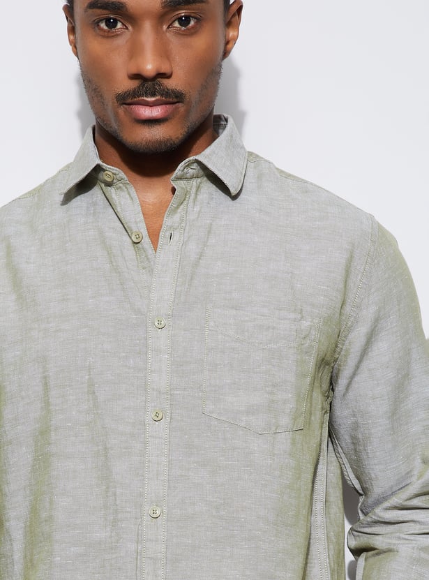 CODE Solid Regular Fit Shirt
