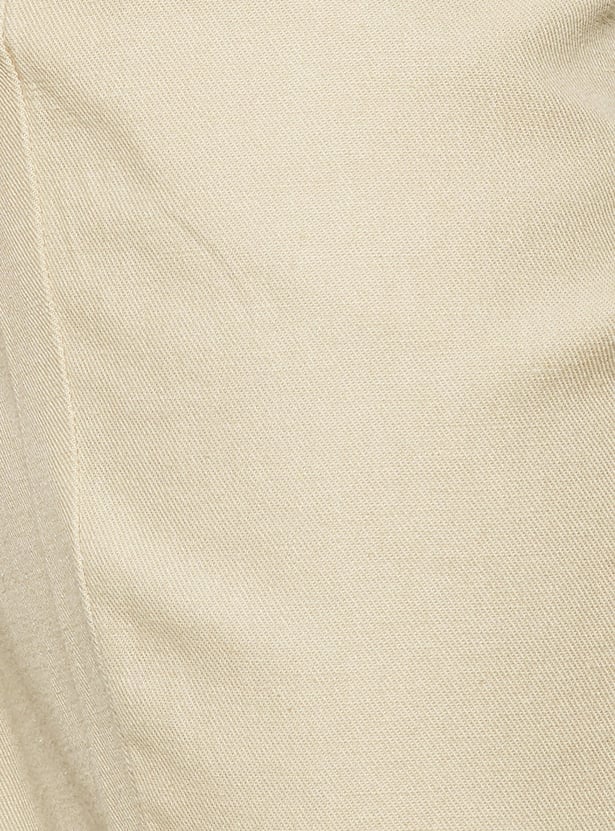 CODE UNWIND Solid Regular Fit Trousers
