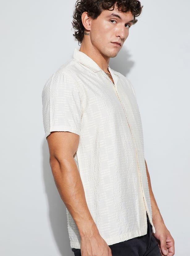 CODE UNWIND Textured Regular Fit Shirt