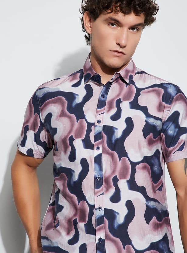 CODE UNWIND Printed Regular Fit Shirt