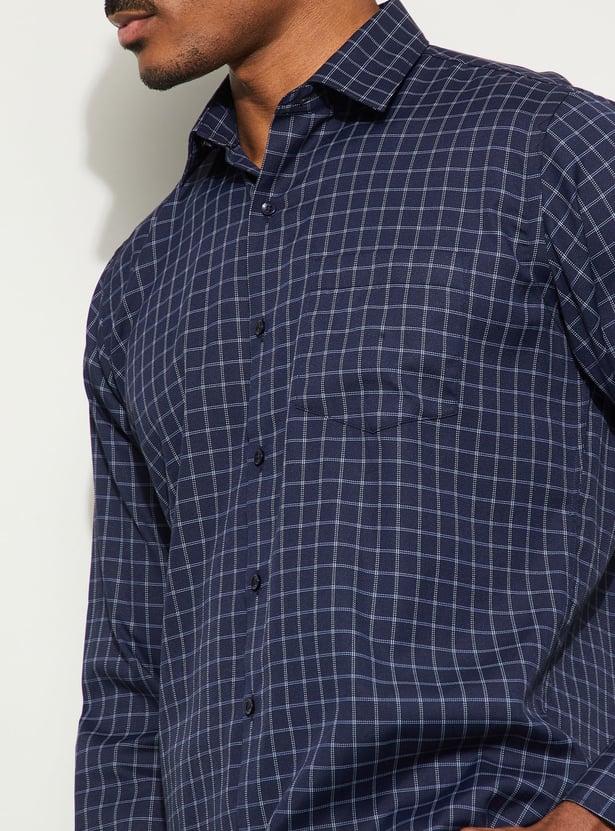 CODE Checked Regular Fit Formal Shirt