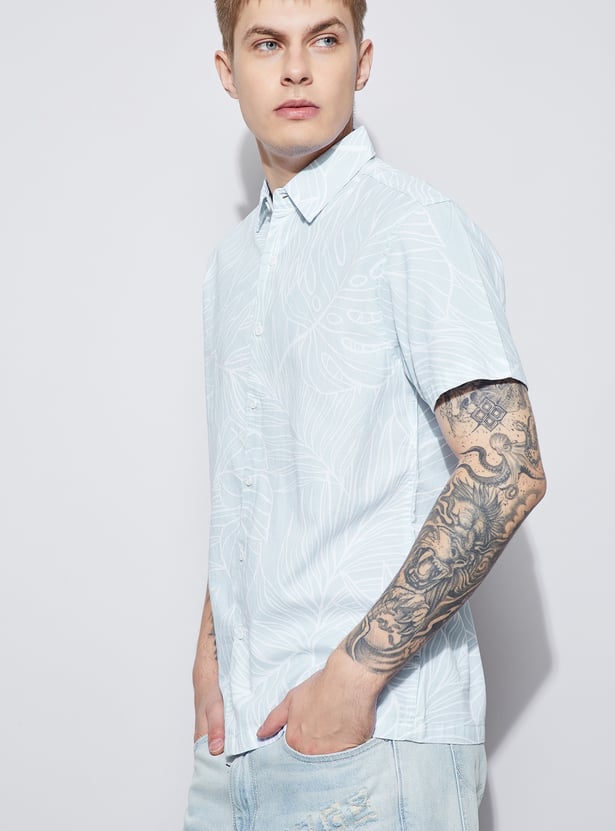 FAME FOREVER Printed Smart Fit Shirt