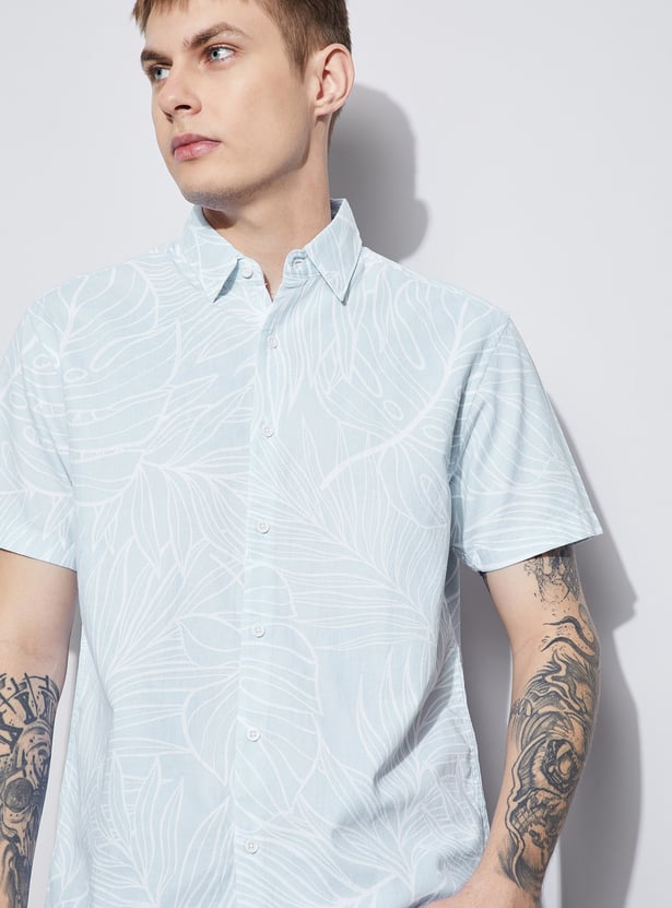 FAME FOREVER Printed Smart Fit Shirt
