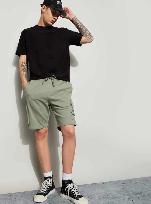 FAME FOREVER Solid Regular Shorts