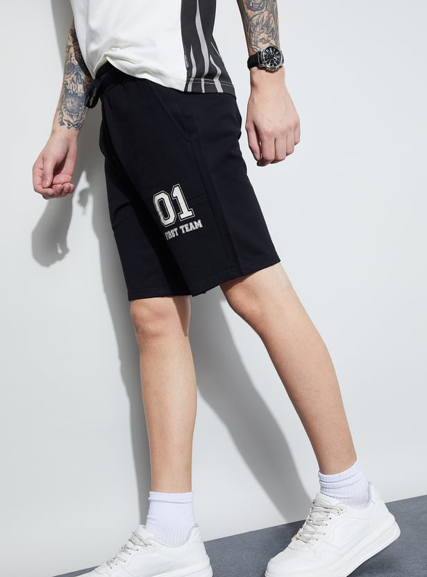 FAME FOREVER Printed Regular Fit Shorts