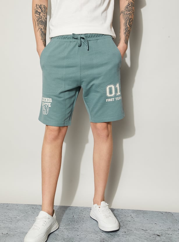 FAME FOREVER Printed Regular Fit Shorts