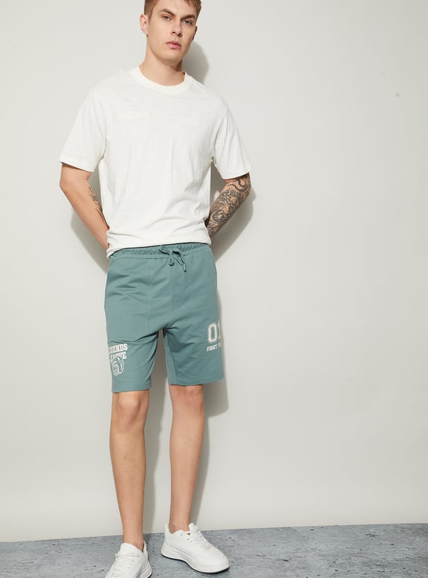 FAME FOREVER Printed Regular Fit Shorts