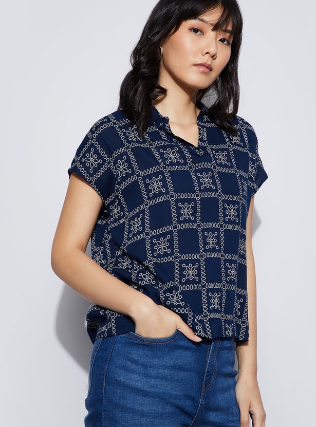 FAME FOREVER Geometric Print Johnny Collar T-shirt