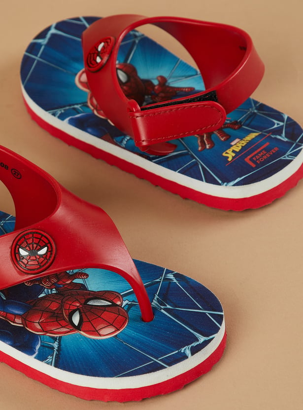 FAME FOREVER Boys Captain America Flip-Flops