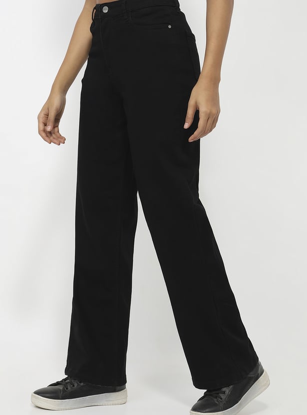 KRAUS Solid Medium Wash Straight Fit Jeans