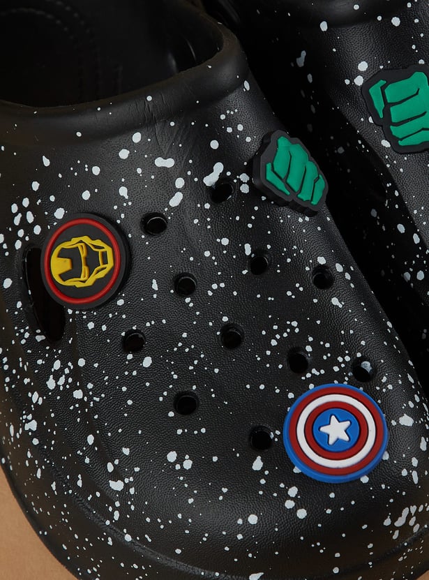 FAME FOREVER Boys Paint Splatter Clogs with Avenger Charms