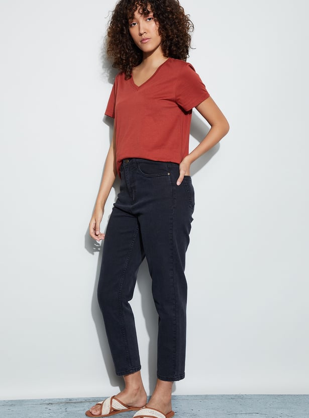 FAME FOREVER Solid V-neck T-shirt