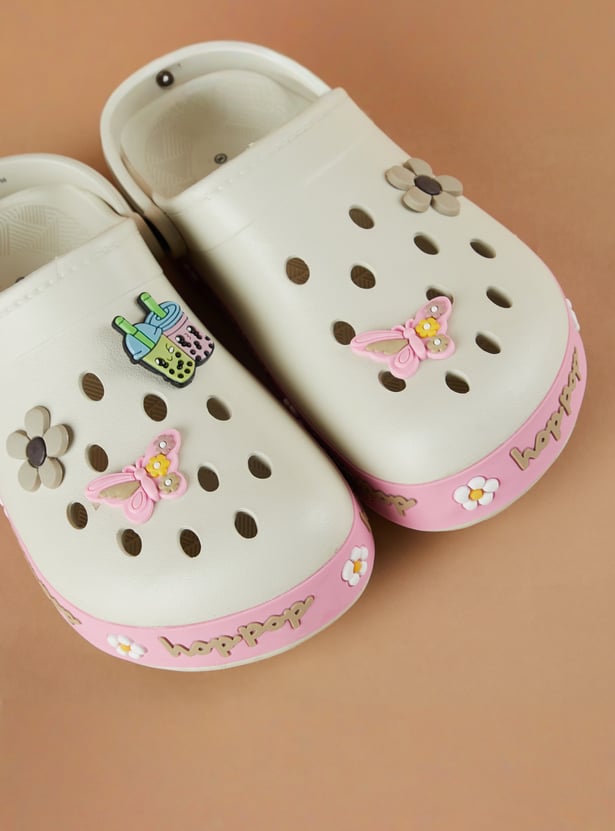FAME FOREVER Girls Charms Clogs