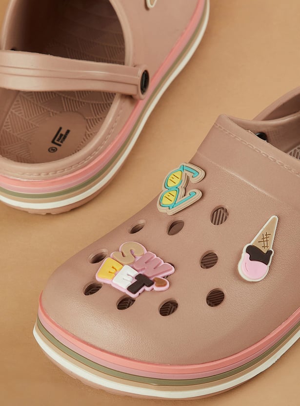 FAME FOREVER Girls Charms Clogs