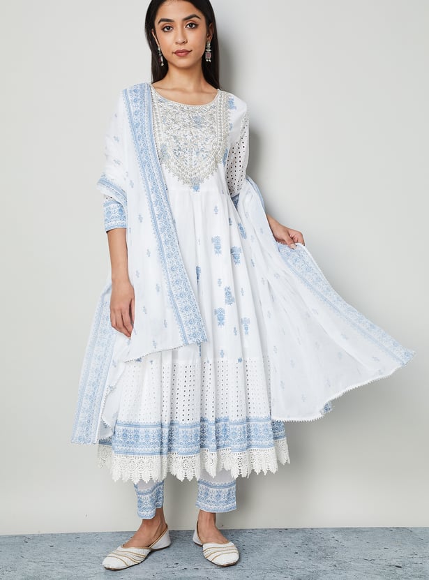 MELANGE Embroidered Anarkali Kurta