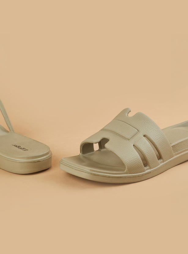 GINGER Textured Flip Flops