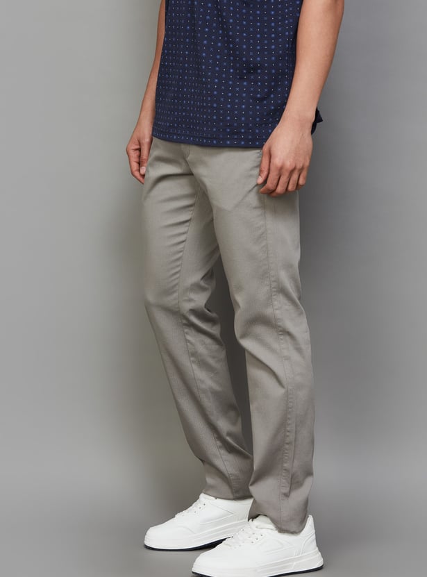 INDIAN TERRAIN Solid Brooklyn Trousers (Slim Straight)